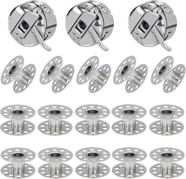 Set med 18 delar symaskinspolefodral, 15 delar metallspolar