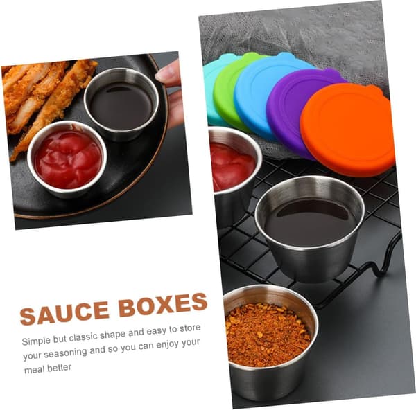 Sæt med 6 mini saucebeholdere i rustfrit stål med lækagesikre silikonelåg, assorterede farver, 40 ml