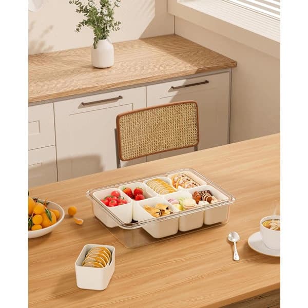 Divided Snack Box with Lid and Handle, Portable Snack Tray with 8 Compartments for Fruit, Candy, and Nuts, Transparent