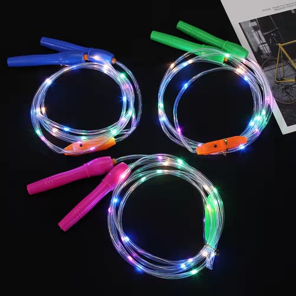 Sett med 2 LED-hoppetau, justerbar lengde og tre lysmoduser, hoppetau for barn, lysshow, 实物为准 实物为准 实物为准