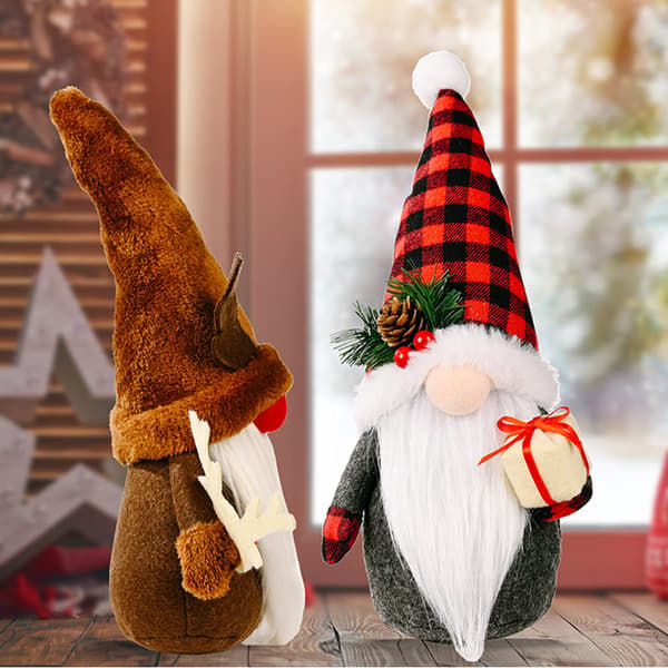 3-pack jultomte-prydnader - tomte, snögubbe och ren - handgjorda svenska skandinaviska tomtar