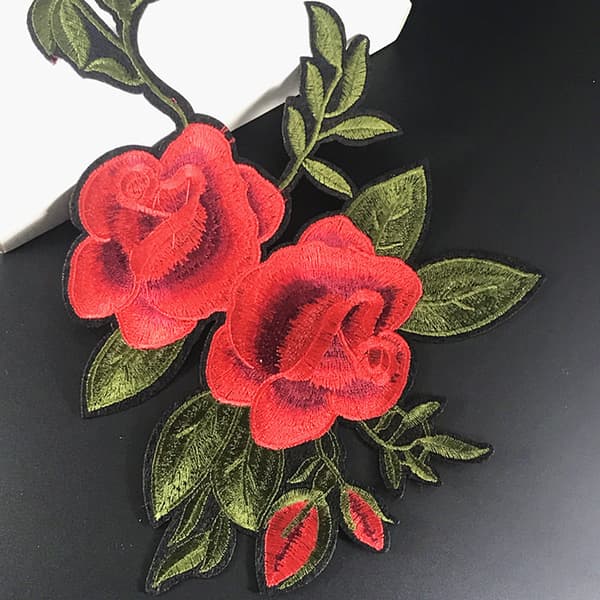 3PCS Broderade Stryk-på Patch Sy-på Badge Ros Blomma Form Se
