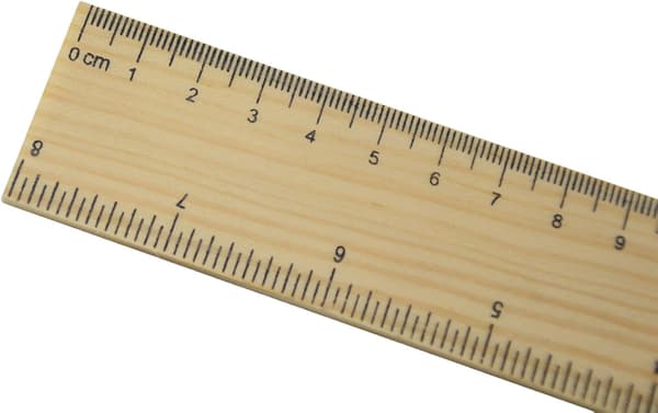 17,3 cm pitkät värikynät puukynälaatikolla, 12 kpl ja 1 laatikko -