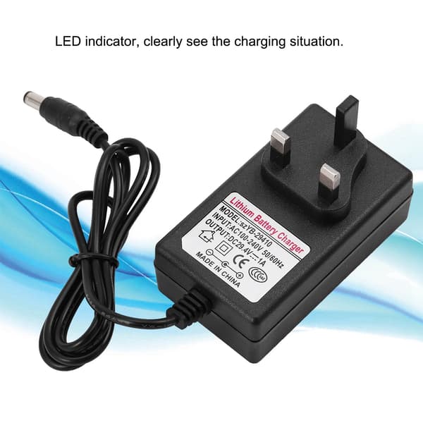 29.4V1A Strømforsyning Batteriladeradapter for Smart Balansebil Scooter 100-240V (UK-plugg)