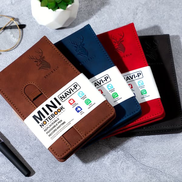 A7 Mini Notesbog, Bærbar Lomme Notesbog, 50 ark Udskifteligt Supplerende Papir og 1 Plug-in Pen, Multifunktionel [DB] blå blue