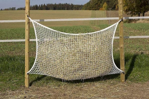 Hay net with small meshes for medium-sized horse, 3x3cm 120x90cm, White