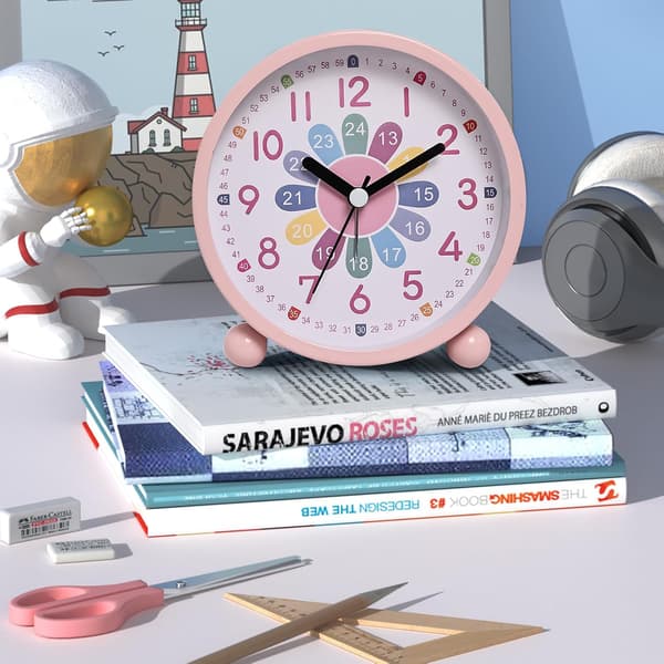 Cartoon Theme Children's Early Learning Alarm Clock, Silent Luminous Table Clock with Analog Hands, Quartz, Rose Pink