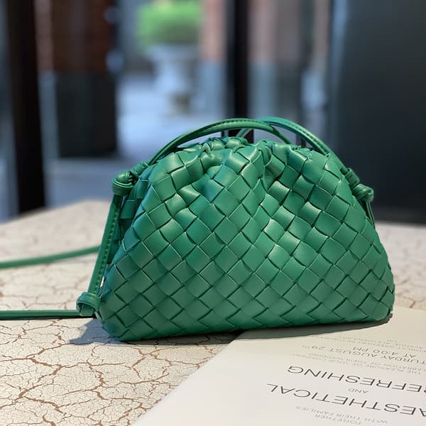 PU Vävd Väska Satchel Cloud Mini Läder Clutchväska Grön green