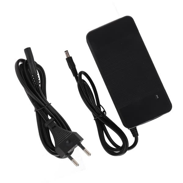 42V 3A Batterioplader Strømforsyningsadapter Lithium Batterioplader til El-løbehjul 100‑240V EU-stik