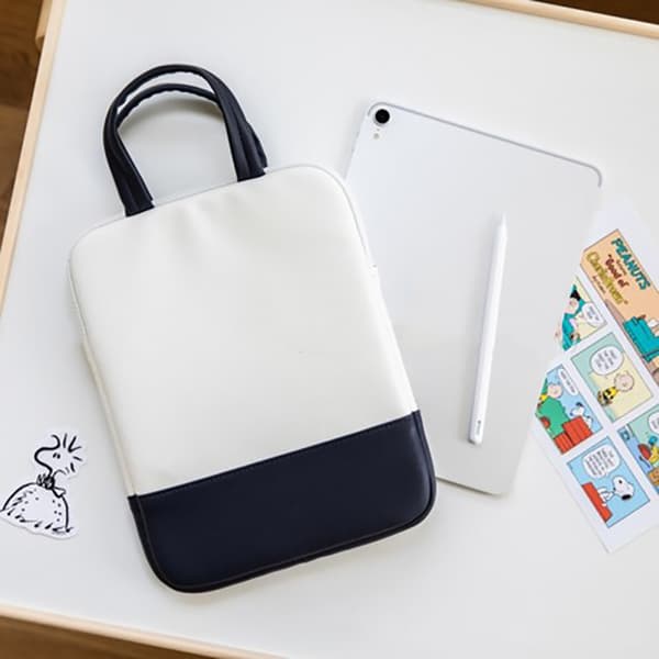 Laptop Bag Cute Alphabet Pattern Waterproof Shockproof PU Leather Tablet Bag with Handle 11 inch White