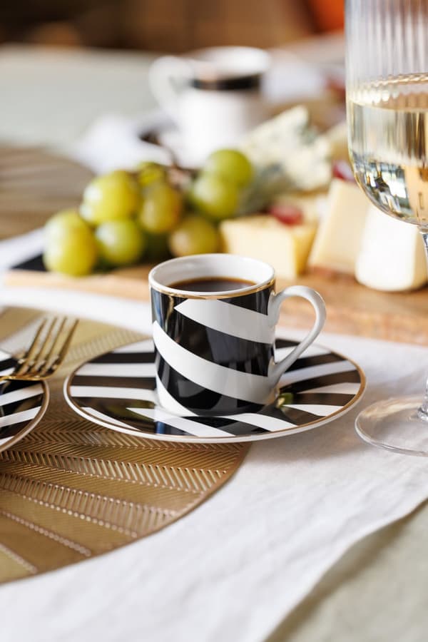 Mikasa Luxe Deco Kina Espressokopper Sæt - 2 stk - Geometrisk Sort/Hvid 0.72