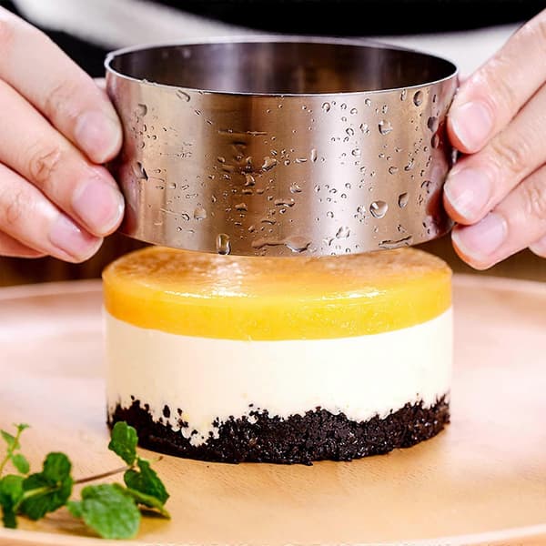 4 stk Mini Kageformringe i Rustfrit Stål Runde Mousse Ring Sæt 8 cm Diameter med Presseløfter Tykkere Bageværktøj-FA-