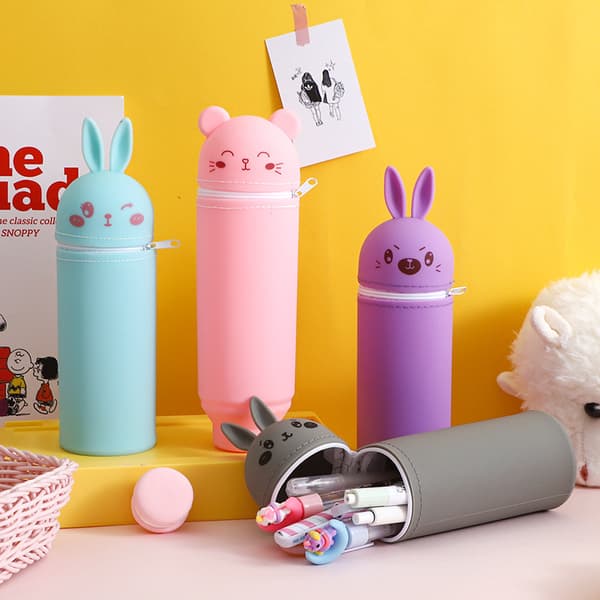 1 kpl Kawaii-karhu pehmeä silikoninen 2-in-1 kynäpidikesarja harmaa karhu - harmaa
