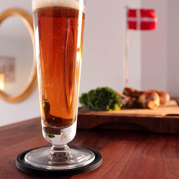 8 lasinalusen setti - pöydän suojus kaikille pöydille