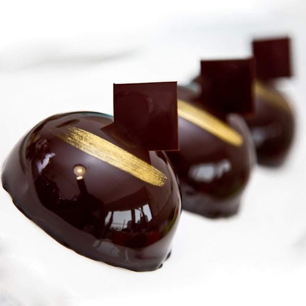 Medium Halvkugleformede Silikoneforme, 4-pak Bageforme til Chokolade, Kager, Gelé, Kuppelmousse - Diameter: 5 cm