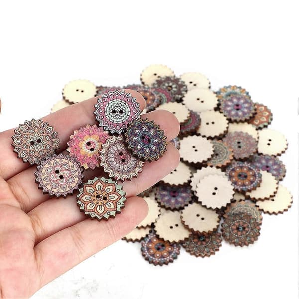100 Pcs Wooden Buttons Retro DIY Cartoon Sunflower Pattern Decoration Crafts 20mm