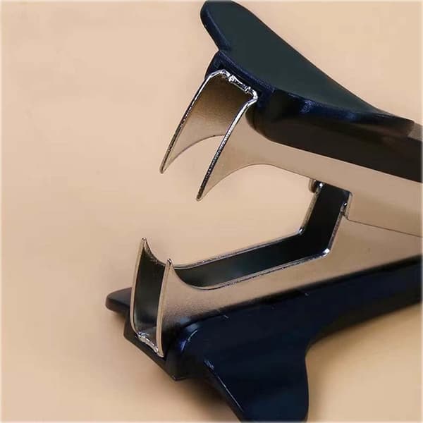 3-pack Black Lightweight Staple Remover with Steel Jaws Extra Wide Finger Grip Staple Puller Tool for Office