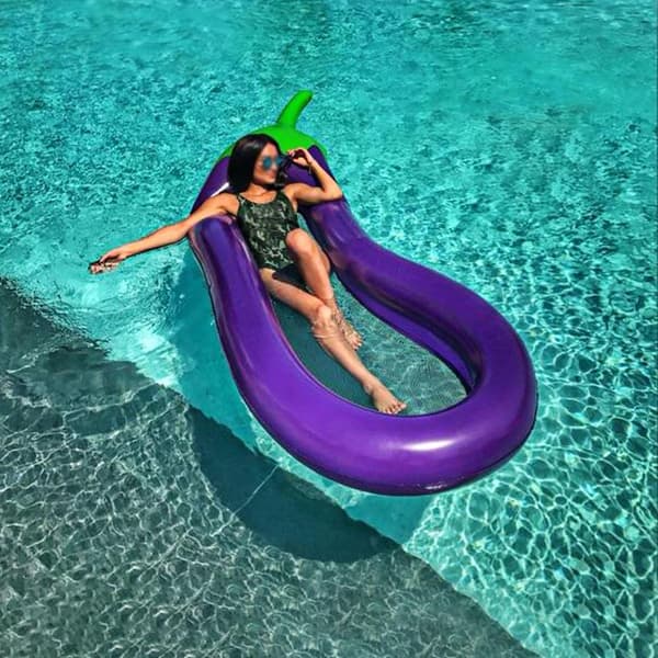 PVC Luftmadras i Aubergineform, Flydende Seng til Pool og Strand