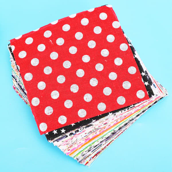 100 pcs Cotton Square Patchwork with Different Patterns, Clothing Accessories for DIY Sewing