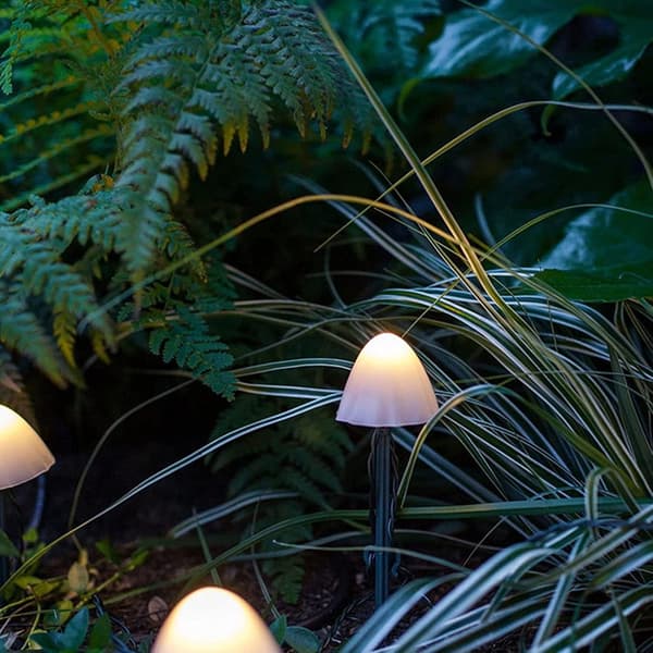 Sæt med 12 champignon solcellelamper - Udendørs dekoration - Havedekoration