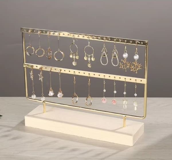 Guldsmyckeshållare - 27x22x7 cm - Metall & Trä - Örhängesställ - Perfekt Display
