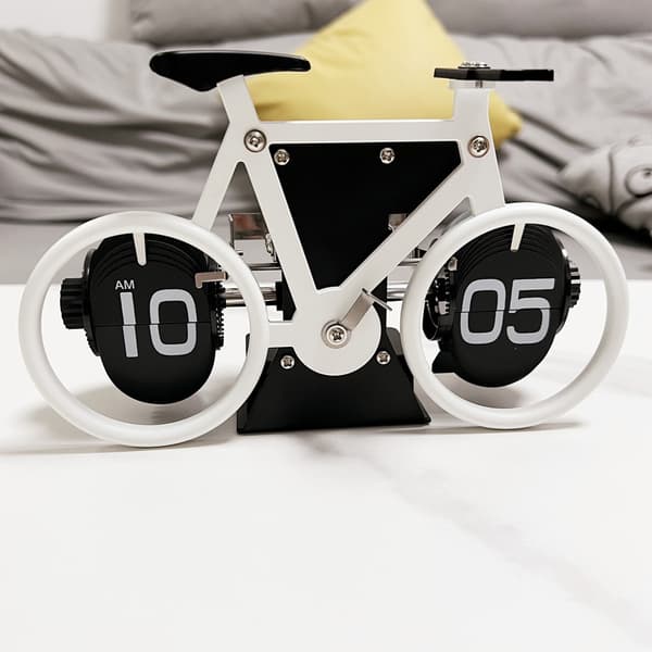 European Cycle Shaped Page Turning Clock Home Simple Desktop Decoration