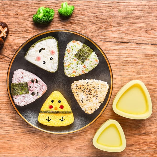 2 st japanska risbollsformade sushiformar, onigiri-tillverkare, triangel
