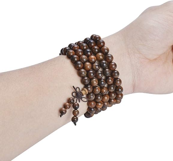 Gyldent sandeltrearmbånd 8mm 108stk sunkne Buddha-perler til meg