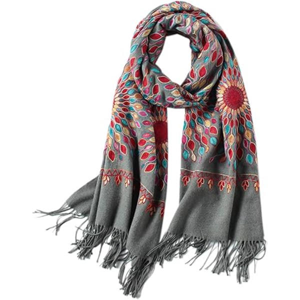 Broderte, store duskesjal for kvinner