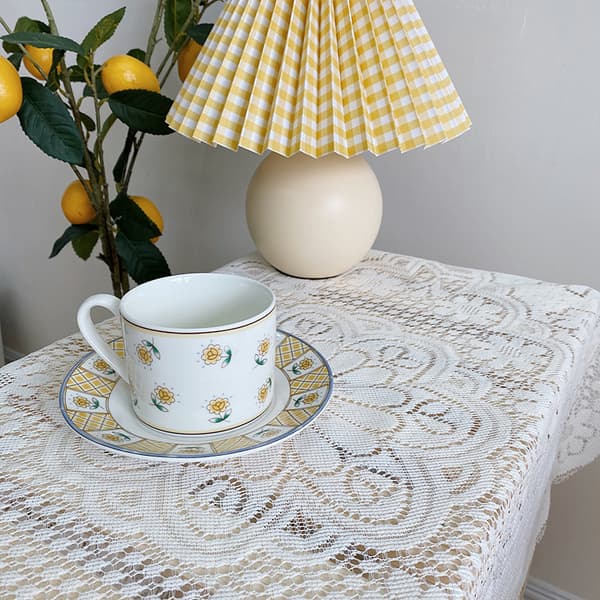Lace Tablecloth Hollow Pattern Soft Comfortable Simple Lace Decorative Background Cloth for Home Cafe White Lace 90x90cm