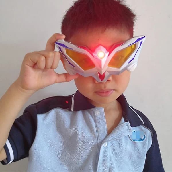 Ultraman-lelu Reiga-muuntuvat lasit luovat Tregear Rube Zero Orb Ring Calibur kolme Ultraman Geed DX -lelua
