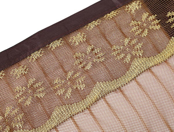 Sort myggenet til vinduer 130 x 150 cm med magnetlukning