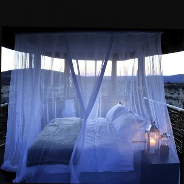 Canopy Mosquito Net, Breathable Polyester, Easy Installation, Adjustable Height for Travel, Camping and Home Use, White