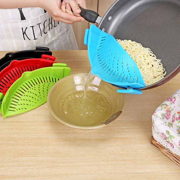 2PCS Silicone Kitchen Strainer with Fine Mesh Handle for Powdered Pastries, Draining Noodles, Rice Strainer, Sauces Over Bowl Handle