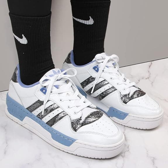 3 par snørebånd, 8 mm brede flade snørebånd til sneakers, løb