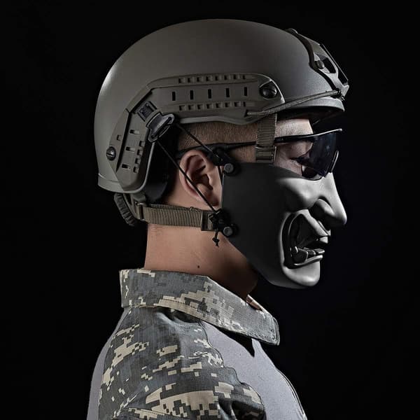 En smule sort Airsoft halv ansigtsmaske, Evil Demon Monster Kabu