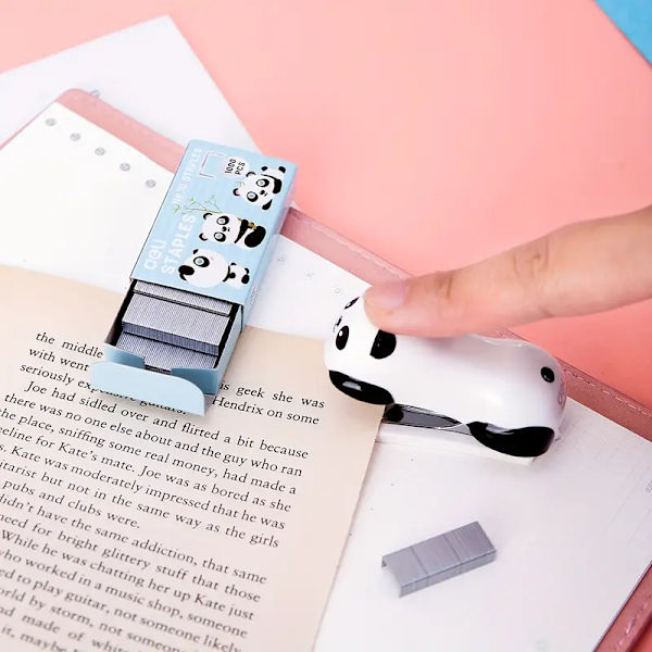 Cartoon Mini Stapler Set No. 10 Staples Stapler Portable School Stapler Paper Binding Tool