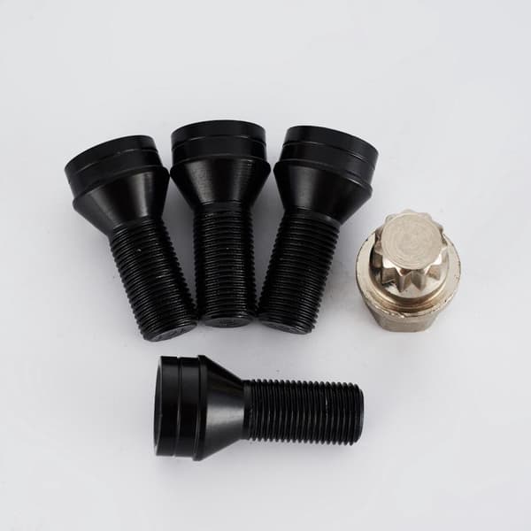4 pcs M14*1.5 MM Black Wheel Bolts & Locking Wheel Nuts with Spare Key and Accessories