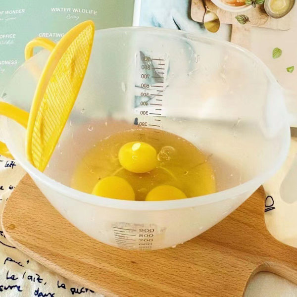 Filter Measuring Cup with Scale Household Egg Mixing Filter Large Capacity Multi-function Cup Egg Mixing Bowl Baking Filter Measuring Cup