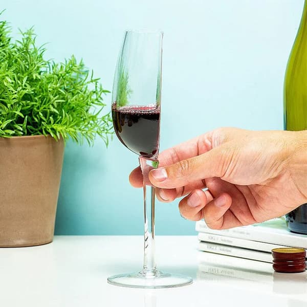 Ett halvt vinglas 1/2 set Eleganta vinkoppar för champagnevin 2pcs