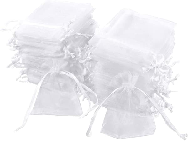 100 hvide organzaposer, 7 x 9 cm, gaveposer