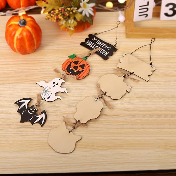 2 Halloween-riippuvaa hahmoa, Halloween-aavekurpitsa