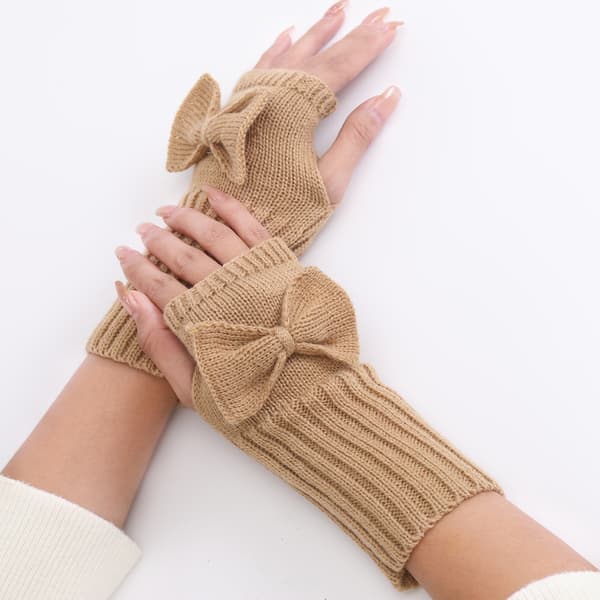 Beige strikkede hansker fingerløse hansker med sløyfe