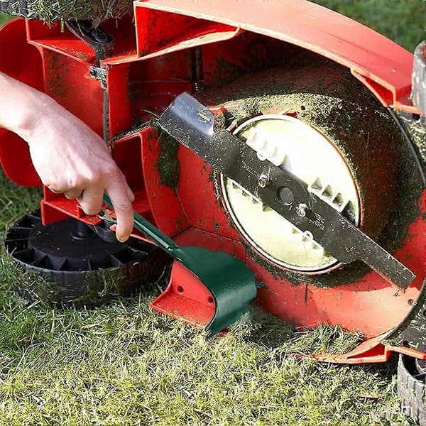 Mower Deck Scraper with Ergonomic Long Handle Lawn Mower Maintenance Cleaning Tool for Gardening Green Grön