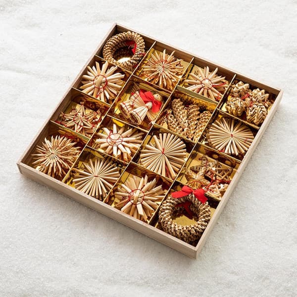 Julevedhæng udsøgt æske julekugle