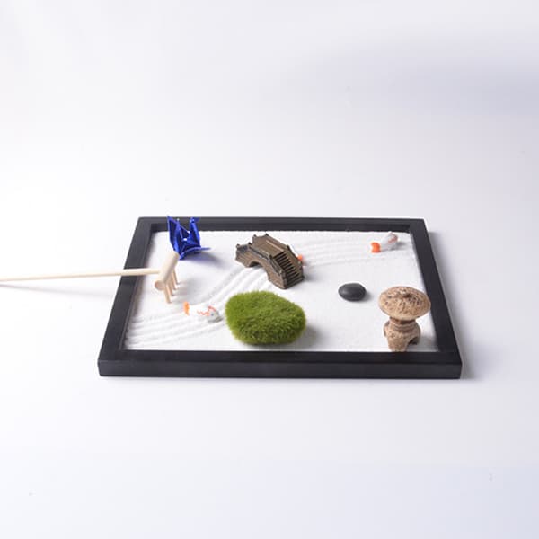 Miniature sandkasse miniature strand og zen have sandlegetøj legesæt med sandriver sten og tilbehør (sort)