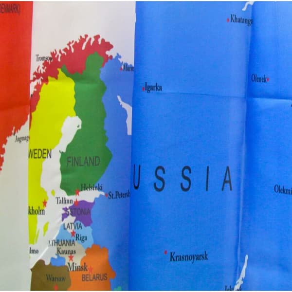 Duschdraperi med världskarta, geografiskt tryck, vattentätt