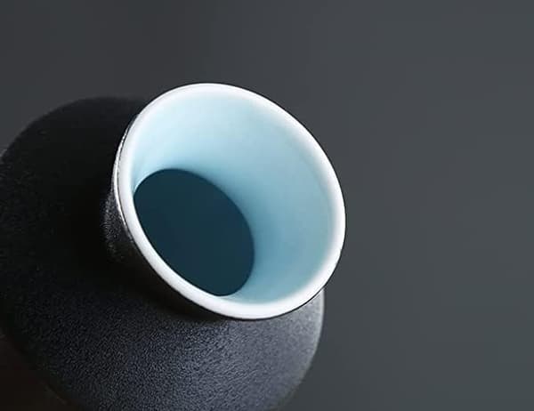 Keramisk Sake-sett, 1 flaske og 1 kopp, 1 tankvarmer, sett med 3