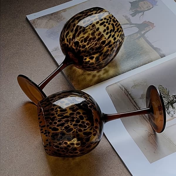 Vintage Leopardmønstrede Vinglas Elegante Høje Glas Holdbart Glas Hjemmefester 2pcs