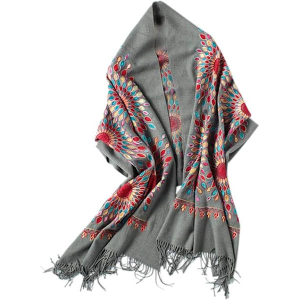 Broderte, store duskesjal for kvinner